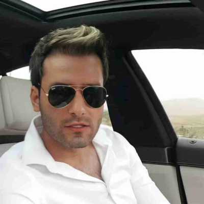 دانلود آهنگ مهدی احمدوند نیمه جونم